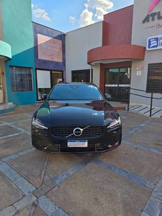 VOLVO S60 2.0 T8 R-DESIGN HÍBRIDO 4P AUTOMÁTICO